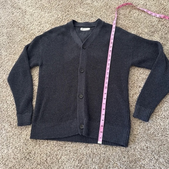 Everlane Organic Cotton Blend Charcoal Grey Button Front Cardigan 
size Small - Picture 11 of 12